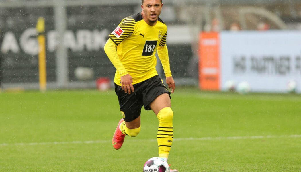 Manchester United make £75m bid for attacker with 36 goal achievements last season