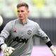 Manchester United ready to listen to offers for Dean Henderson