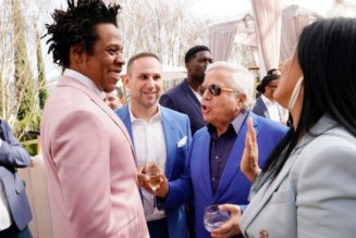 #MustBeNice: Jay-Z And Meek Mill Gift Robert Kraft Bentley Rolls Royce For Birthday