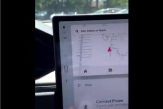 No Yoke, the Refreshed Tesla Model S Ditches the Round Steering Wheel Entirely