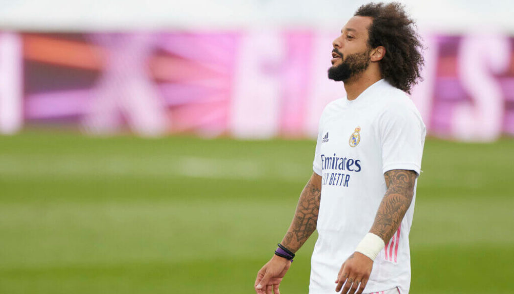 Report: Five-times league winner Everton and Leeds target has made his decision already