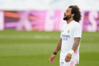 Report: Five-times league winner Everton and Leeds target has made his decision already