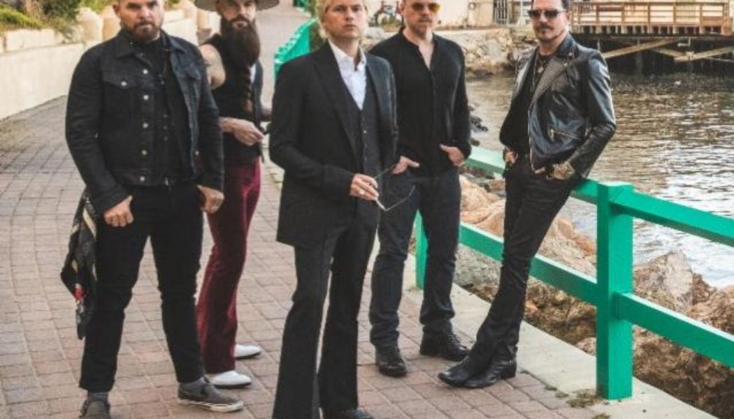 RIVAL SONS Are ‘Right In The Middle’ Of Making ‘Different Type’ Of Album