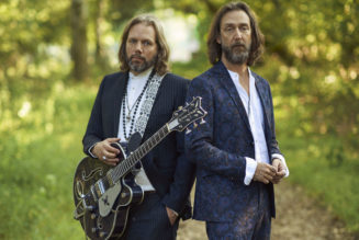 SPIN Presents Lipps Service With Guest The Black Crowes