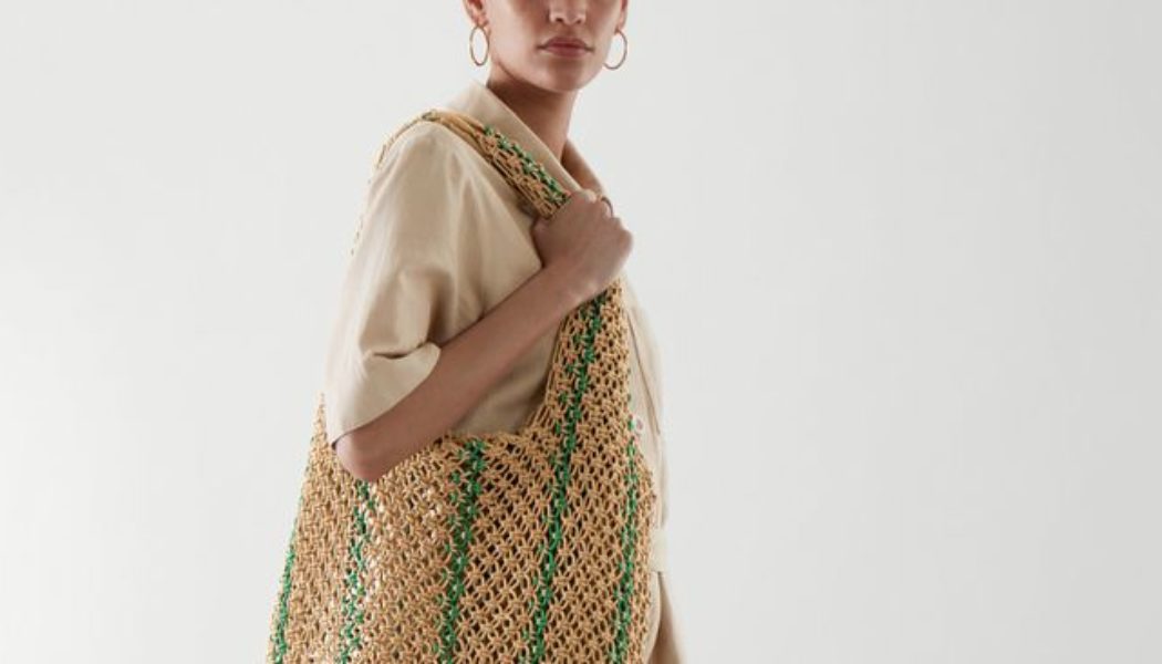 The 5 Minimalist Accessories I’m Buying From COS This Summer