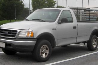 The Ford Ranger SVT V-8 Prototype Tested: Smoke Machine With a Bed