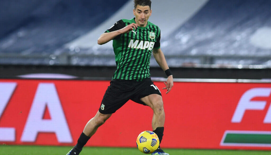 West Ham keen on 29-yr-old midfielder, but face competition from another PL club