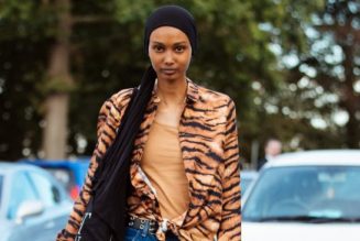 10 Outfits That Always Look Great With Birkenstocks