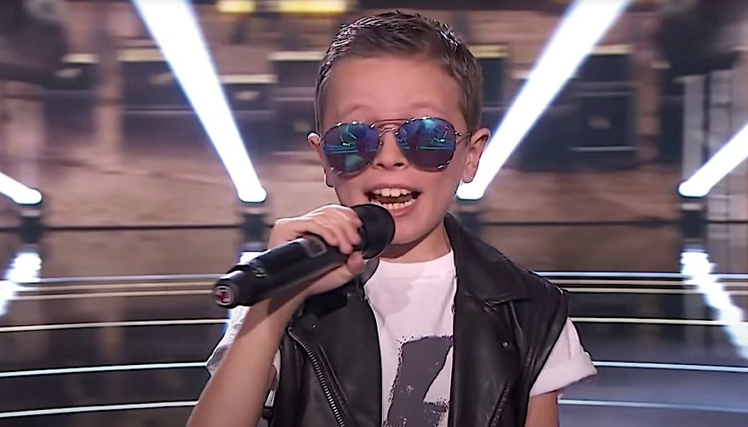 8-Year-Old Boy’s Performance of AC/DC’s “Back in Black” Earns Him Spot in Finals of The Voice Kids Spain: Watch