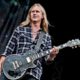 ALICE IN CHAINS’ JERRY CANTRELL To Release ‘Brighten’ Solo Album In October; First Single ‘Atone’ Now Available