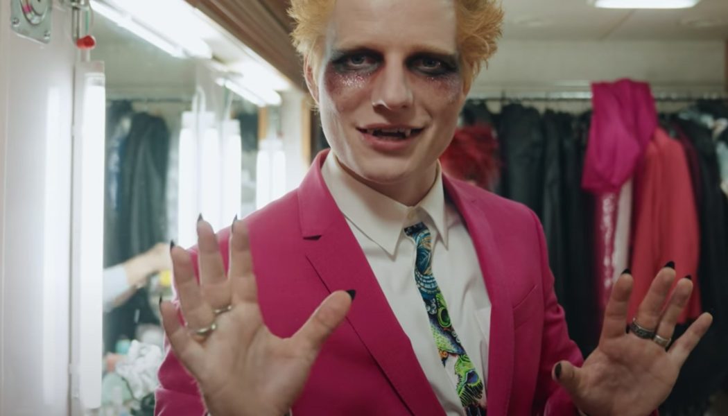 ‘Bad Habits’ Lead Ed Sheeran to No. 1 on Both Billboard Global Charts