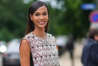 From Anna Wintour to Joan Smalls: The Best Street Style at Paris Fashion Week