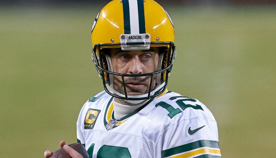 Las Vegas Sportsbooks Reportedly Brace for Aaron Rodgers Retirement Announcement