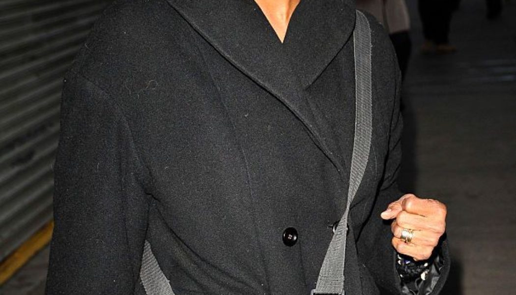 OG Aunt Viv Actress Janet Hubert Slams Phylicia Rashad For Caping For Pill Cosby