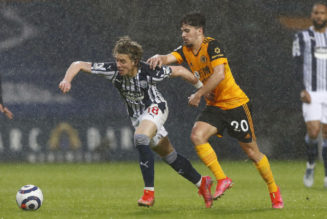 Phil Hay: Bielsa ‘very keen’ on summer target but Leeds face competition to land him