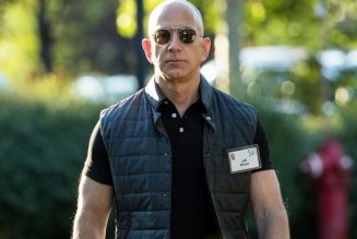 Post-CEO, Jeff Bezos Hits a New All-Time Wealth High at $211 Billion USD