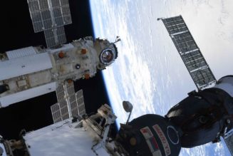 Russia blames software glitch for misfired engines that shoved ISS