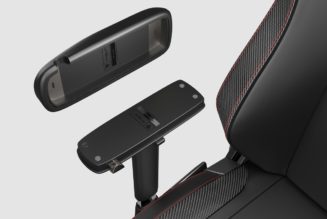 SecretLab’s Titan Evo chair claims to offer more comfort, features, and magnets