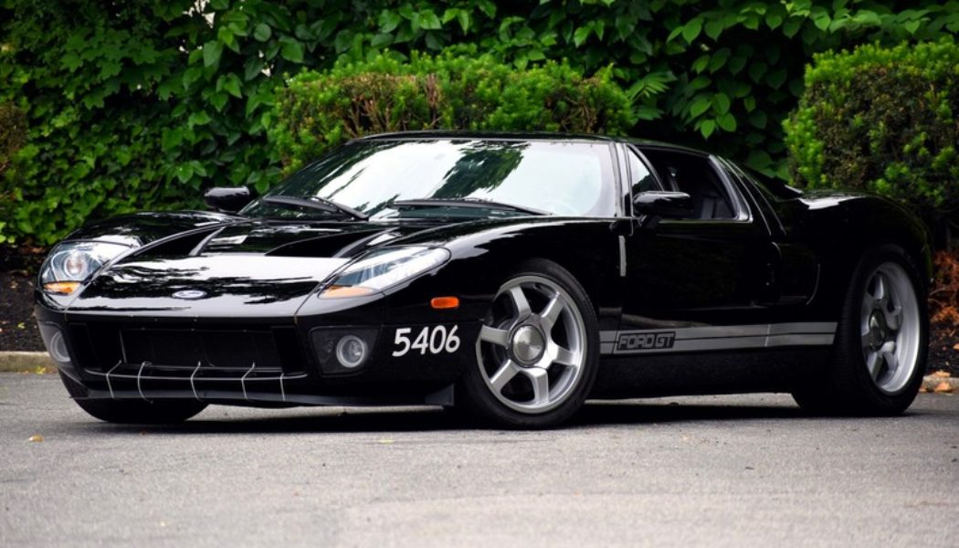 Someone Offered $500,000 USD for This 5 MPH-Capped 2004 Ford GT Confirmation Prototype 1