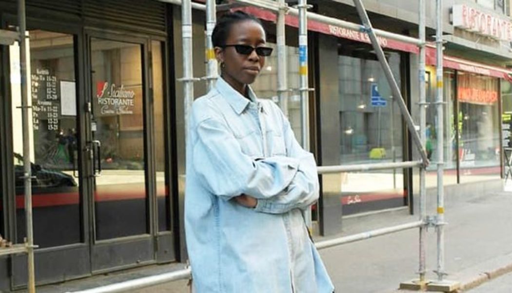 This Is How the Coolest Minimalists Dress for Summer