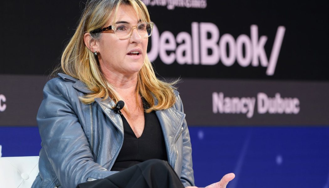 Warner Music Group Elects Nancy Dubuc to Board of Directors; Thomas Lee Stepping Down
