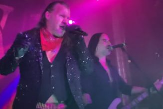 Watch FOZZY Debut Brand New Song ‘The Vulture Club’ At Iowa Concert