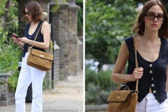 Alexa Chung Just Wore the Casual Outfit All Our Editors Love