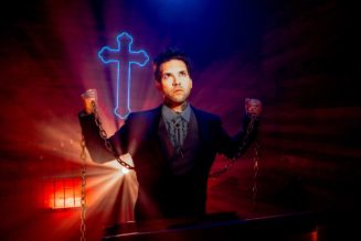 As Empty Streets, Aaron ‘Small Hands’ Thompson Wants to Mess Up Your Mind, Not Your Lover