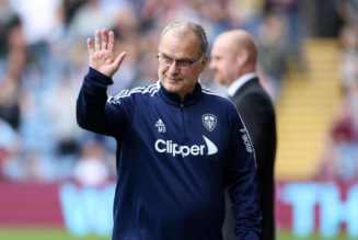 Bielsa delivers three word transfer update on what Leeds are planning before deadline
