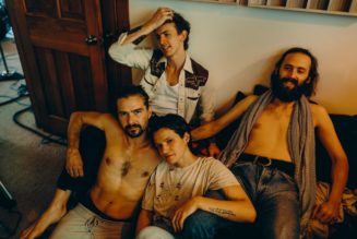 Big Thief Share Two New Singles “Little Things” and “Sparrow”: Stream