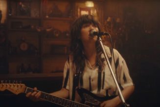 Courtney Barnett Takes Us Down “Rae Street” on Fallon: Watch