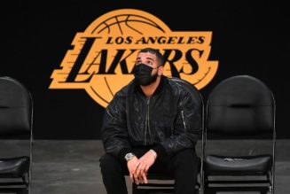 Drake’s Team Gave Away ‘Certified Lover Boy’ Nike T-Shirts To Toronto Fans
