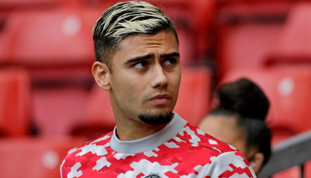 Everton competing with Flamengo to sign 25-year-old Brazilian midfielder – report