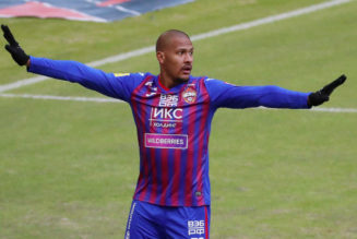 Everton hoping to sign 82-cap international on a two-year deal before tomorrow’s deadline