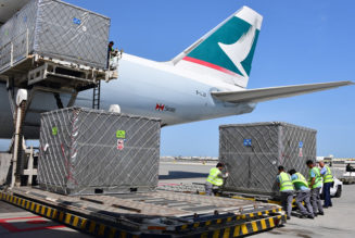 How IoT Tracking Tech is Keeping the Cargo Airline Industry Airborne