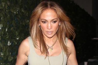J.Lo’s Outfit for Date Night With Ben Is Perfect If You’re Over Skinny Jeans