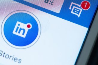 LinkedIn gives up on Stories