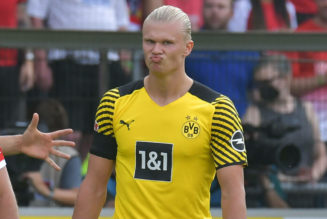 Manchester United reportedly lead the race to sign goal machine next summer