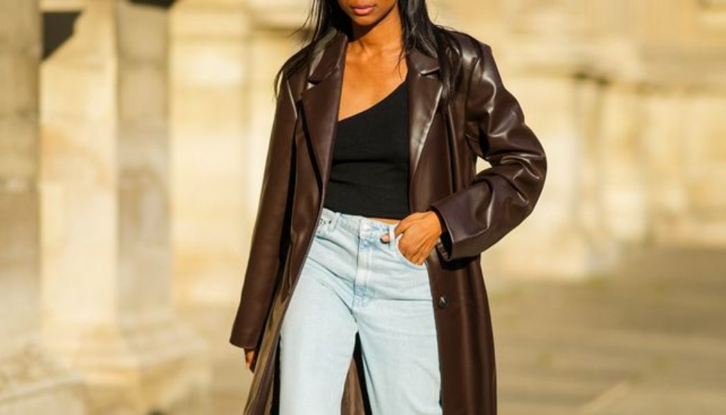 Mark My Words: This Anti–Skinny Jean Trend Is Back in 2021