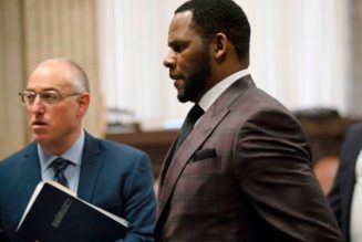 R. Kelly Wants Federal Herpes Charges Bumped