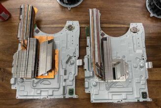 Sony’s new PS5 model weighs less because it has a smaller heatsink