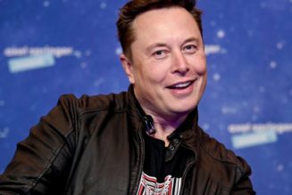 Steve Jobs’ Famed Biographer is Writing a Book About Elon Musk’s Success
