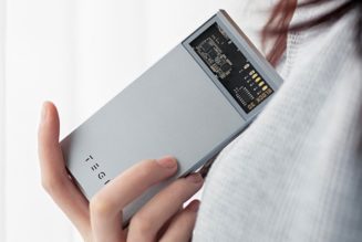 Tegic Releases The Sleek Block 30 Power Bank