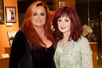 The Judds, Ray Charles, Eddie Bayers & Pete Drake to Join Country Music Hall of Fame