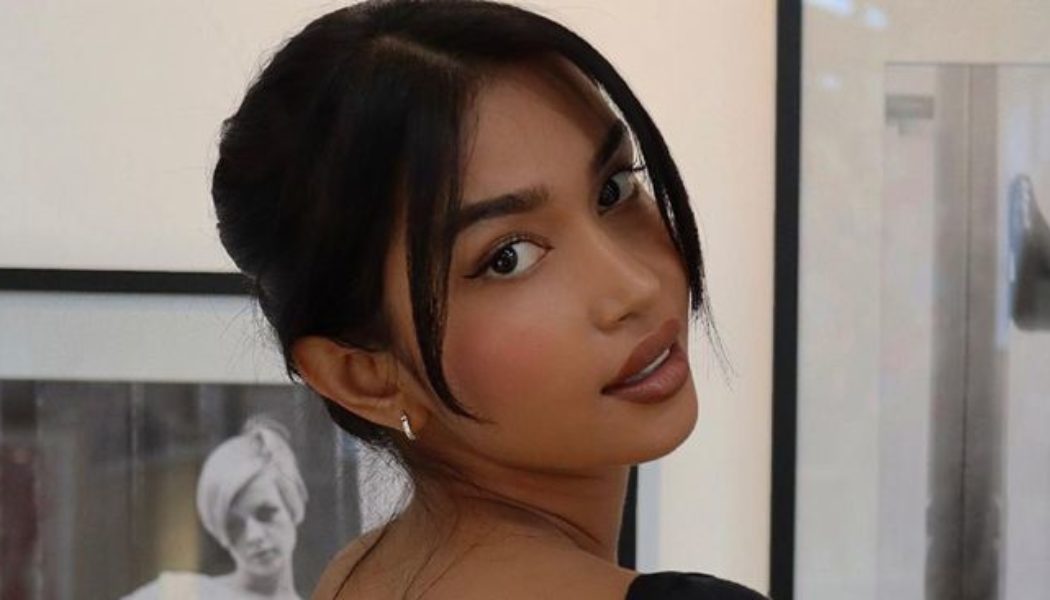 29 Quick Updos for Long Hair That Are All Easy to Re-Create