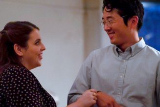 A24 Shares Trailer of Family Drama ‘The Humans’ Starring Steven Yeun and Beanie Feldstein