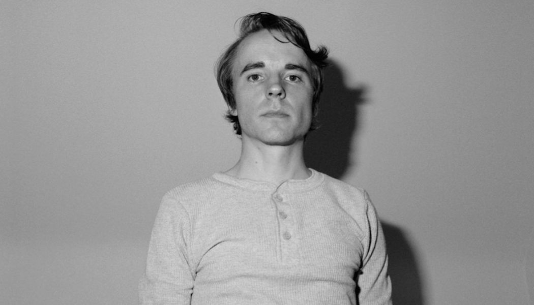 Andy Shauf Shares New Single “Spanish on the Beach”: Stream