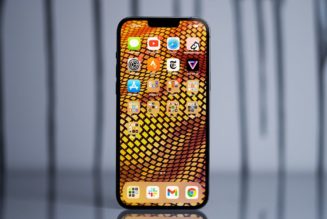 Apple says an issue is preventing some animations from using high refresh rates on the iPhone 13 Pros