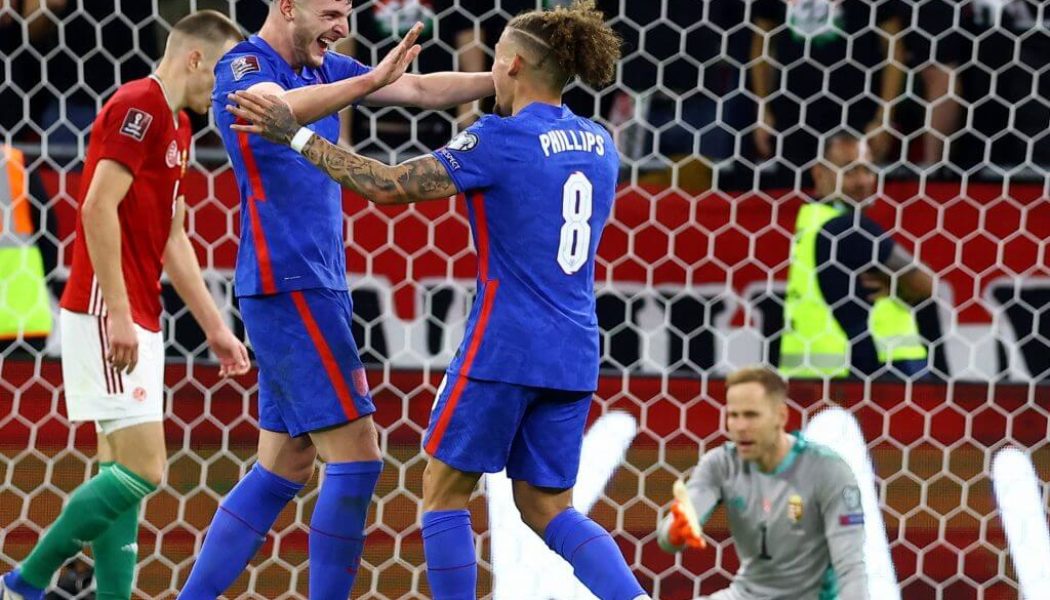 Chris Sutton describes 22-year-old West Ham star in two words after latest display