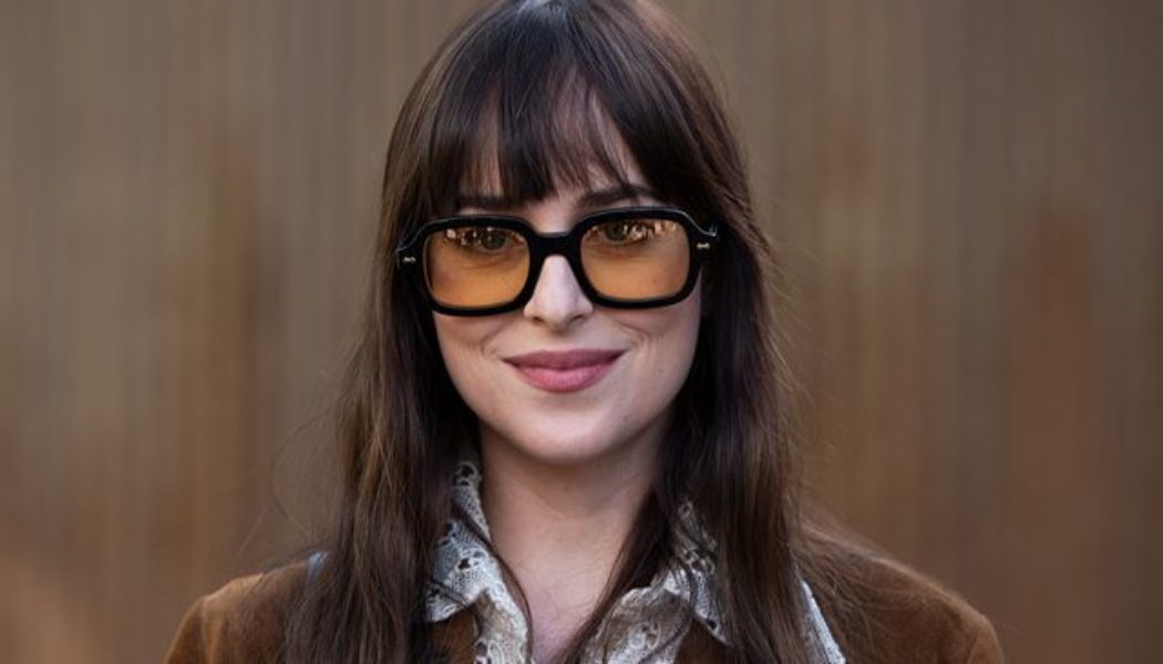 Dakota Johnson Just Wore the Autumn Outfit I’m Copying From Head to Toe